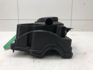 Ventildeckel van een Seat Ibiza IV (6J5) 1.4 TDI 2010