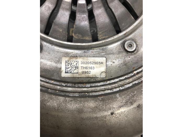 Gebrauchte Schwungrad Mercedes Vito (447.6) 1.6 111 CDI 16V Preis € 313,95 Margenregelung angeboten von Wessel Parts & Service B.V.