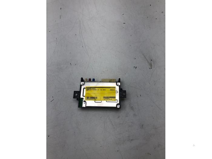 Begagnade Telefonmodul Mercedes E (W213) E-220d 2.0 Turbo 16V Pris € 103,95 Marginaltabell erbjuds av Wessel Parts & Service B.V.