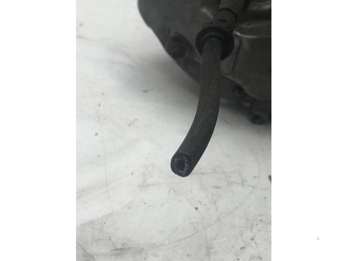 Front brake calliper, left from a Mercedes-Benz S (W222/V222/X222) 3.0 S-400d 4-Matic 2020