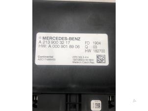 Usagé Ordinateur réservoir automatique Mercedes E (W213) E-220d 2.0 Turbo 16V Prix € 69,00 Règlement à la marge proposé par Autobedrijf G.H. Wessel B.V.