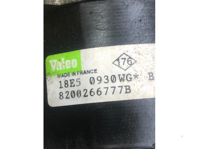 Gebrauchte Anlasser Renault Megane II Grandtour (KM) 1.4 16V Preis € 40,95 Margenregelung angeboten von Wessel Parts & Service B.V.