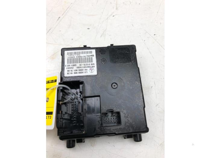 Gebrauchte Steuergerät Kühlung Mercedes C Estate (S205) C-300 e 2.0 16V Preis € 51,45 Margenregelung angeboten von Wessel Parts & Service B.V.