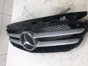 Used Grille Mercedes C Estate (S205) C-220d 2.0 Turbo 16V Price on request offered by Autobedrijf G.H. Wessel B.V.