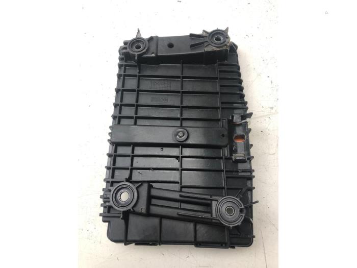 Battery box from a Mercedes-Benz C Estate (S205) C-220d 2.0 Turbo 16V 2020