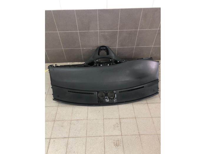 Używane Panel Mercedes EQV 300 Cena € 1.048,95 Procedura marży oferowane przez Wessel Parts & Service B.V.