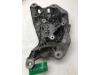 Gearbox mount from a Audi A8 (D4) 3.0 TDI V6 24V Quattro 2012