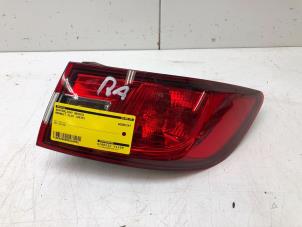 Used Taillight, right Renault Clio IV (5R) 1.2 16V Price € 39,00 Margin scheme offered by Autobedrijf G.H. Wessel B.V.