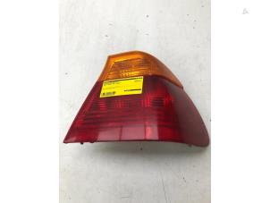 Used Taillight, right BMW 3-Serie Price € 35,00 Margin scheme offered by Autobedrijf G.H. Wessel B.V.