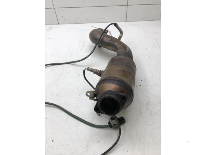 Gebrauchte Katalysator Mercedes C Estate (S204) 1.8 C-180 CGI 16V Preis € 341,25 Margenregelung angeboten von Wessel Parts & Service B.V.