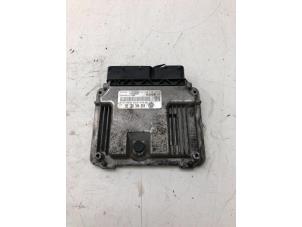 Engine management computer from a Volkswagen Golf V (1K1) 2.0 TDI DPF 2008