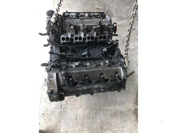 Gebrauchte Motor Mercedes E (W211) 4.0 E-400 CDI 32V Preis auf Anfrage angeboten von Wessel Parts & Service B.V.