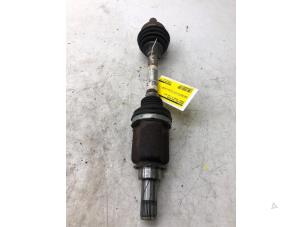 Used Drive shaft, rear left Renault Twingo III (AH) 0.9 Energy TCE 93 12V Price € 89,00 Margin scheme offered by Autobedrijf G.H. Wessel B.V.