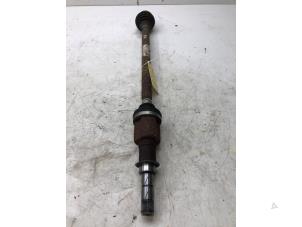 Used Drive shaft, rear right Renault Twingo III (AH) 0.9 Energy TCE 93 12V Price € 89,00 Margin scheme offered by Autobedrijf G.H. Wessel B.V.