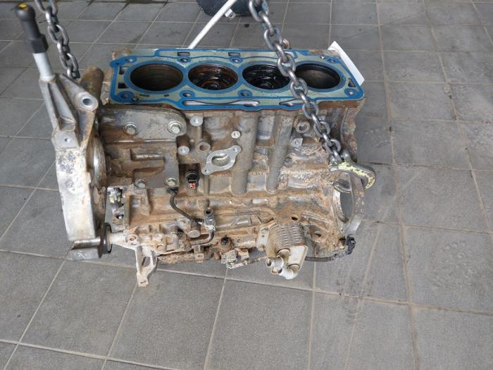 Bloque inferior motor de un Kia Sportage (QL) 1.6 CRDi 16V 136 2019