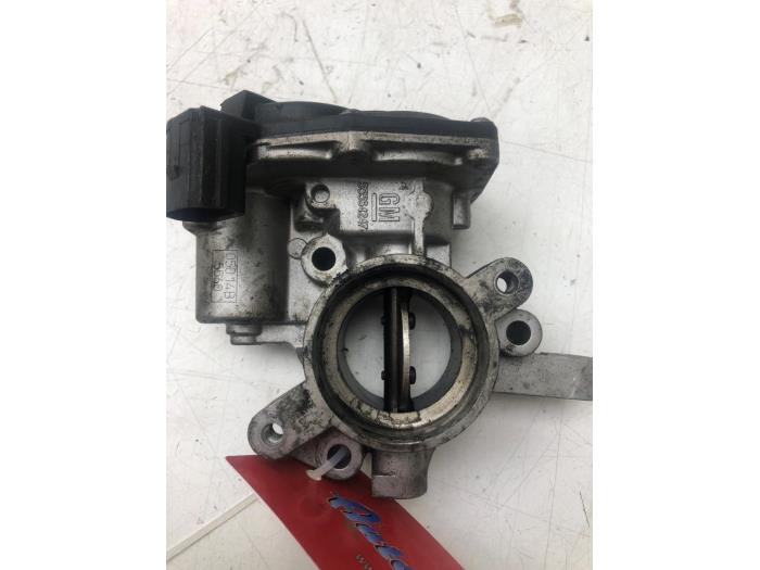 Gebrauchte Drosselklappengehäuse Opel Corsa D 1.3 CDTi 16V ecoFLEX Preis € 40,95 Margenregelung angeboten von Wessel Parts & Service B.V.