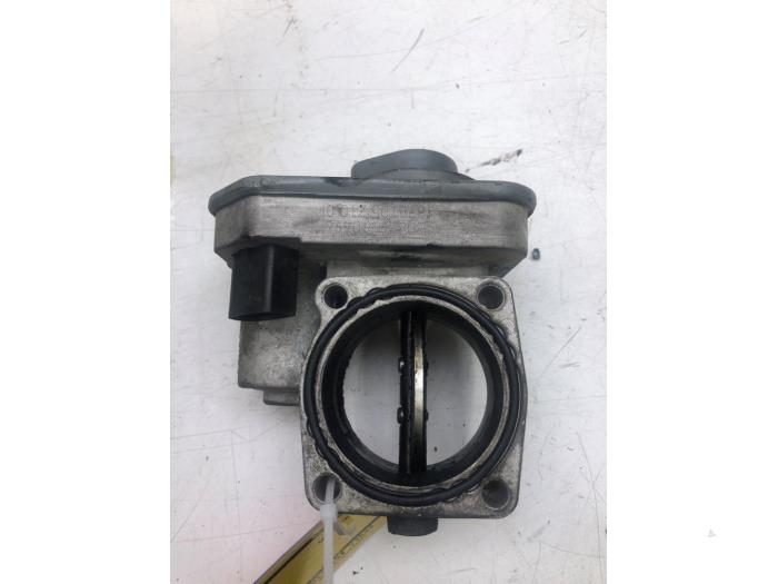Gebrauchte Drosselklappengehäuse Opel Astra H (L48) 1.7 CDTi 16V Preis € 40,95 Margenregelung angeboten von Wessel Parts & Service B.V.