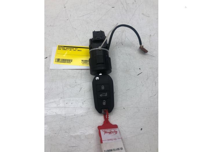 Remote control kit from a Opel Corsa F (UB/UH/UP) 1.2 12V 75 2022