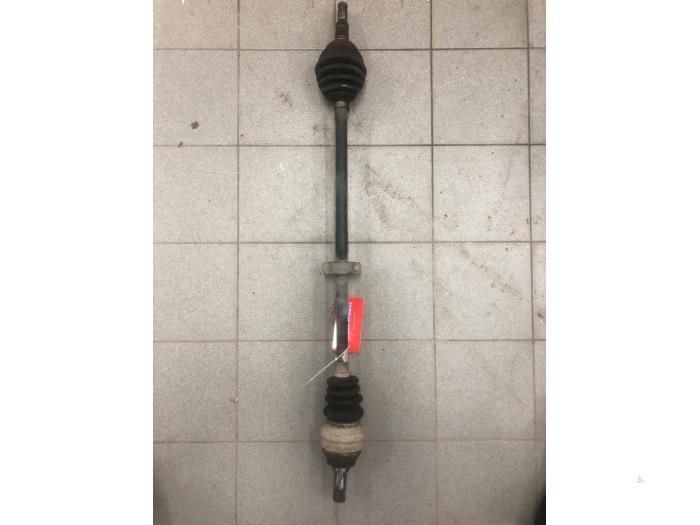 Gebrauchte Antriebswelle rechts vorne Opel Astra G Caravan (F35) 1.6 GL,Club,Sport,CDX Preis € 36,75 Margenregelung angeboten von Wessel Parts & Service B.V.