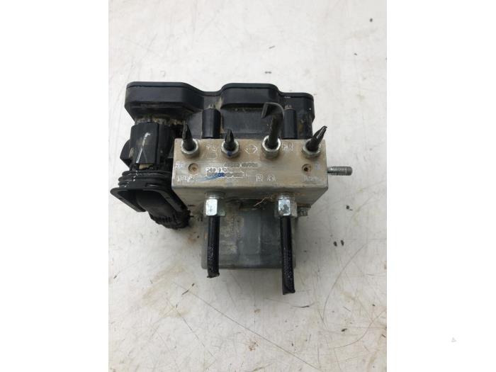 Begagnade ABS-pump Nissan Qashqai (J11) Pris € 236,25 Marginaltabell erbjuds av Wessel Parts & Service B.V.