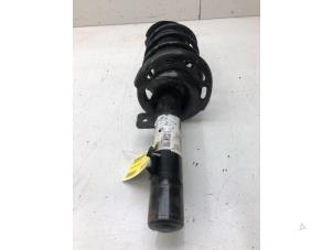 Used Front shock absorber rod, right Peugeot 2008 (CU) 1.5 BlueHDi 120 Price € 125,00 Margin scheme offered by Autobedrijf G.H. Wessel B.V.