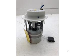 Used Electric fuel pump Opel Corsa F (UB/UH/UP) 1.2 Turbo 12V 100 Price € 99,00 Margin scheme offered by Autobedrijf G.H. Wessel B.V.