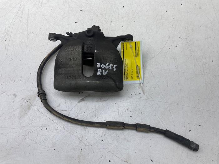 Front brake calliper, right from a Seat Leon (5FB) 1.6 TDI 16V 2019