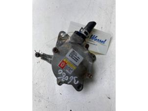 Used Vacuum pump (petrol) Kia Rio IV (YB) 1.0i T-GDi 100 12V Price € 59,00 Margin scheme offered by Autobedrijf G.H. Wessel B.V.