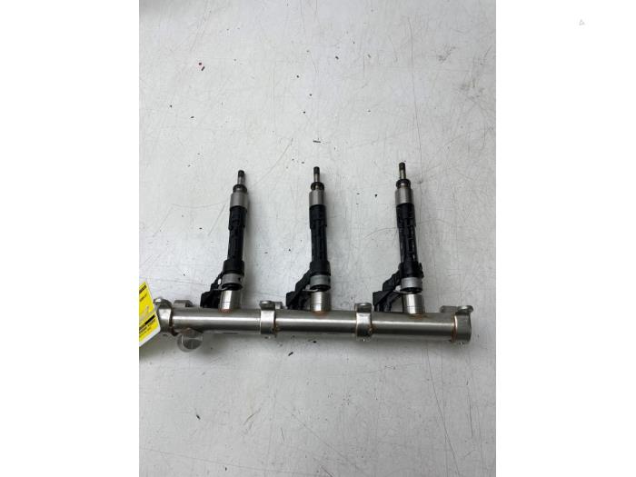 Usagé Système d'injection Porsche Panamera (971G) 2.9 V6 24V 4 E-Hybrid Prix € 208,95 Règlement à la marge proposé par Wessel Parts & Service B.V.