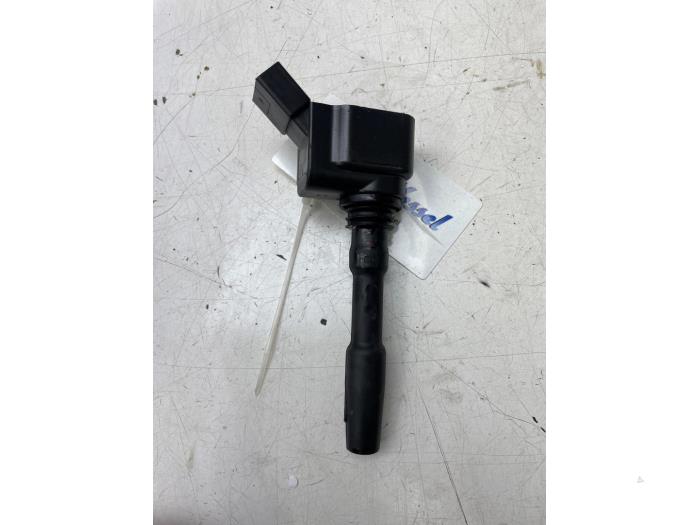 Usagé Bobine Porsche Panamera (971G) 2.9 V6 24V 4 E-Hybrid Prix € 40,95 Règlement à la marge proposé par Wessel Parts & Service B.V.