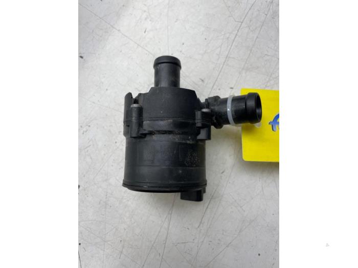 Begagnade Vattenpump Renault Master III (EV/HV/UV/VA/VB/VD/VF/VG/VJ) 2.3 dCi 145 16V FWD Pris € 51,45 Marginaltabell erbjuds av Wessel Parts & Service B.V.