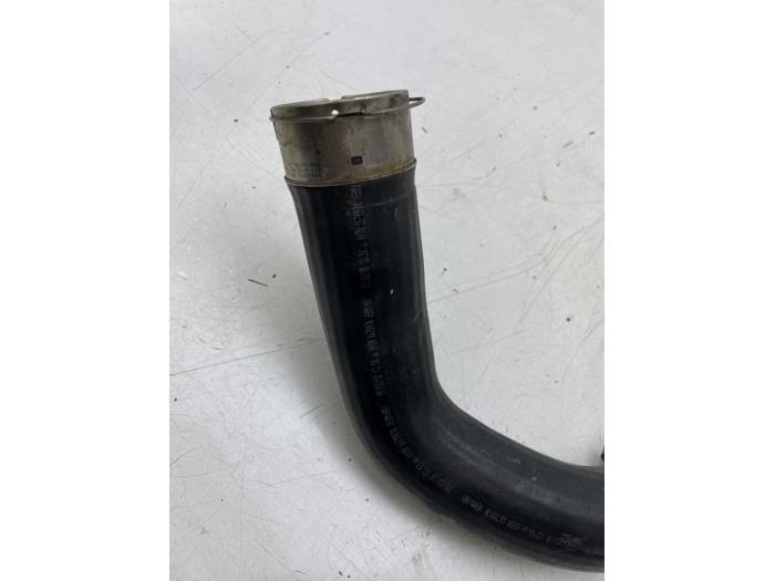 Gebrauchte Intercooler Rohr Dacia Sandero II 0.9 TCE 12V Preis € 40,95 Margenregelung angeboten von Wessel Parts & Service B.V.