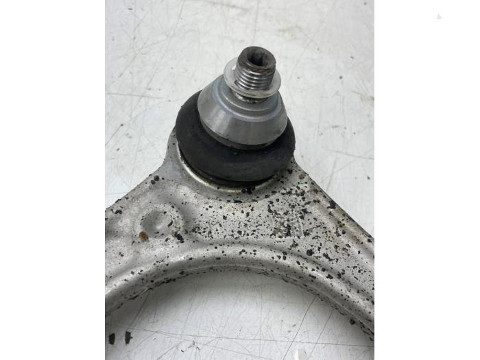 Front wishbone, left from a Mercedes-Benz GLC (X253) 2.0 300d 16V 4-Matic 2019