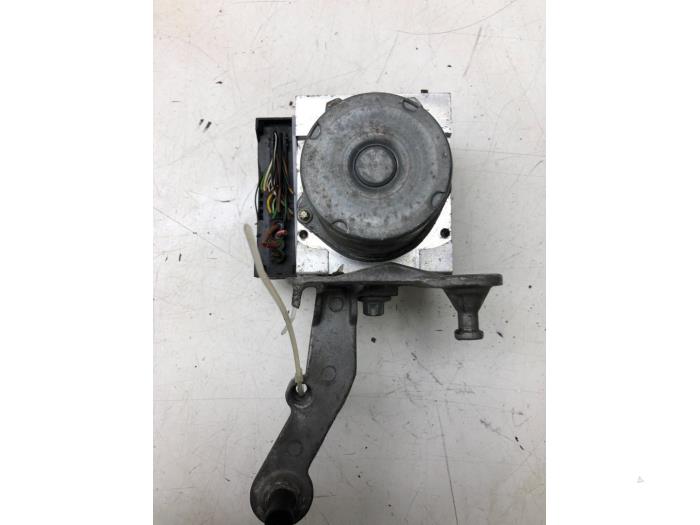 ABS-pump Mercedes B (W245), Kombi-sedan, 2005 / 2011 (Begagnad)