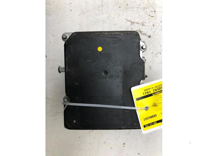 Usagé Bloc ABS Smart Fortwo Coupé (451.3) Prix € 103,95 Règlement à la marge proposé par Wessel Parts & Service B.V.