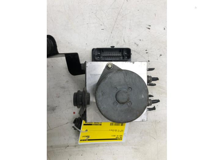 Used ABS pump Audi Q3 (8UB/8UG) 2.0 TDI 16V 177 Price € 236,25 Margin scheme offered by Wessel Parts & Service B.V.