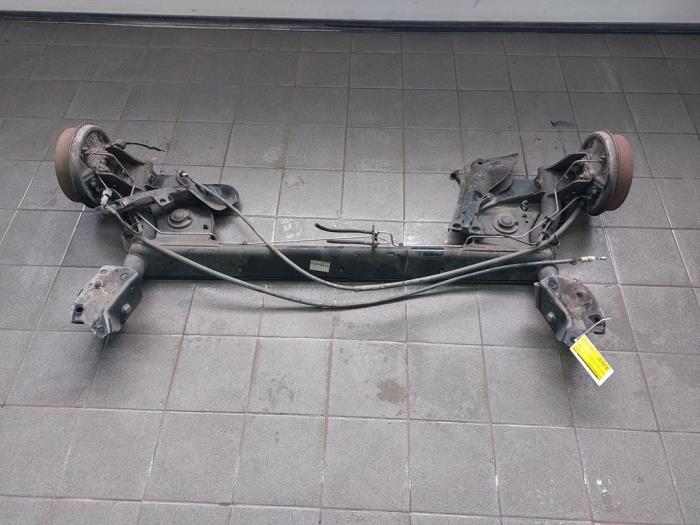 Gebrauchte Hinterachse Vorderradantrieb Dacia Sandero II 1.0 Sce 12V Preis € 313,95 Margenregelung angeboten von Wessel Parts & Service B.V.