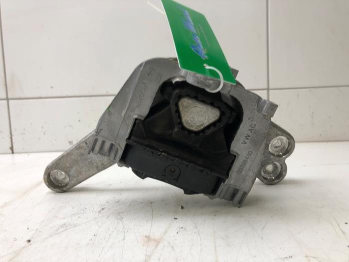 Gebrauchte Motorlager Skoda Superb Combi (3V5) 1.4 TSI iV 16V Preis € 82,95 Margenregelung angeboten von Wessel Parts & Service B.V.