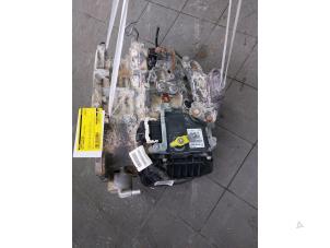 Used Gearbox Opel Grandland/Grandland X 1.2 Turbo 12V Price on request offered by Autobedrijf G.H. Wessel B.V.