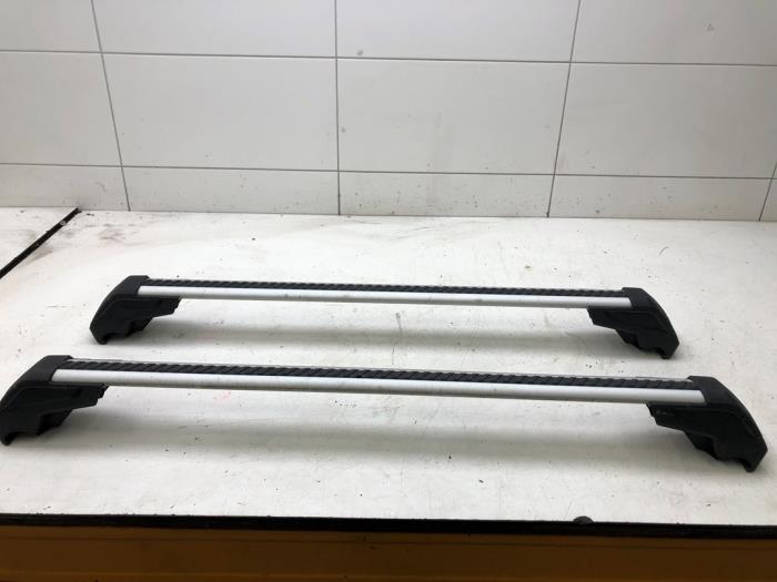 Roof rack kit from a Peugeot 5008 2019