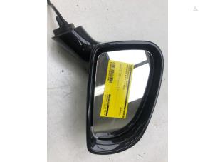 Used Wing mirror, right Mercedes SLK (R172) 2.1 250 CDI, 250d 16V Price on request offered by Autobedrijf G.H. Wessel B.V.