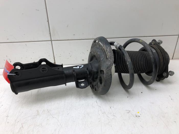 Front shock absorber rod, left from a Opel Insignia Sports Tourer 2.0 CDTI 16V 2020