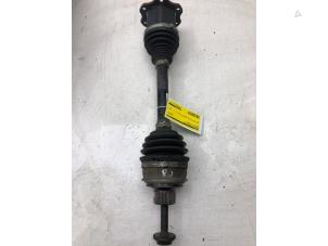 Used Front drive shaft, right Audi A4 Avant (B9) 2.0 TDI Ultra 16V Price € 189,00 Margin scheme offered by Autobedrijf G.H. Wessel B.V.