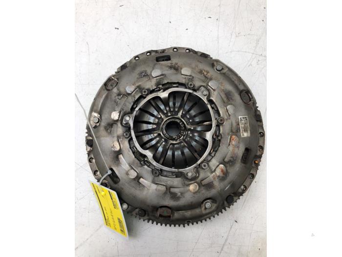Gebrauchte Schwungrad Skoda Octavia Combi (5EAC) 2.0 TDI GreenTec 16V 4x4 Preis € 208,95 Margenregelung angeboten von Wessel Parts & Service B.V.