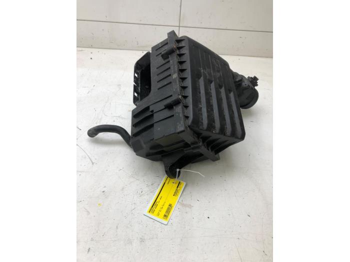Obudowa filtra powietrza z Skoda Superb Combi (3V5) 2.0 TDI 4x4 2019