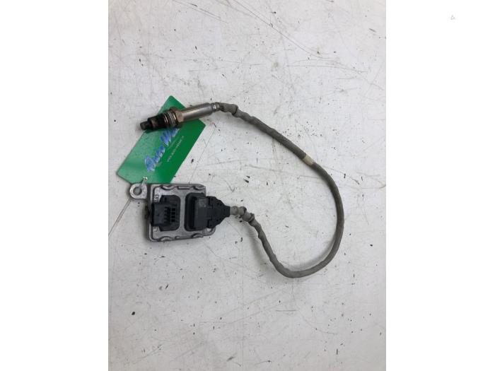 Used Nox sensor Skoda Superb Combi (3V5) 2.0 TDI 4x4 Price € 208,95 Margin scheme offered by Wessel Parts & Service B.V.