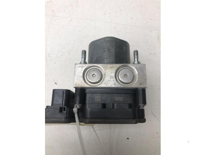 Używane Pompa ABS Mercedes A (W176) 2.0 A-250 Turbo 16V Cena € 366,45 Procedura marży oferowane przez Wessel Parts & Service B.V.