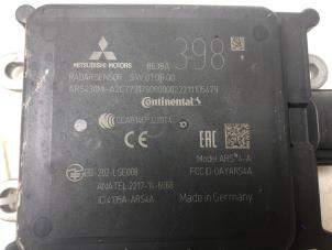 Usados Sensor de radar Mitsubishi Eclipse Cross (GK/GL) 2.4 16V PHEV 4x4 Precio € 299,00 Norma de margen ofrecido por Autobedrijf G.H. Wessel B.V.