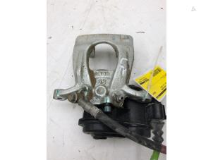 Used Rear brake calliper, left Nissan Leaf (ZE1) 40kWh Price € 125,00 Margin scheme offered by Autobedrijf G.H. Wessel B.V.