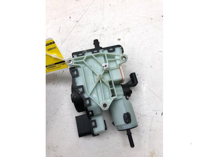 Porsche Cayenne Adblue Pumpen Vorrat ProxyParts.de